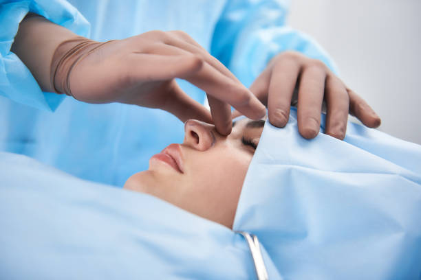 desvio de septo e rinoplastia associada