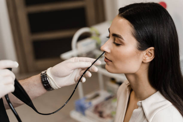 nasofibrolaringoscopia em paciente com obstrução nasal